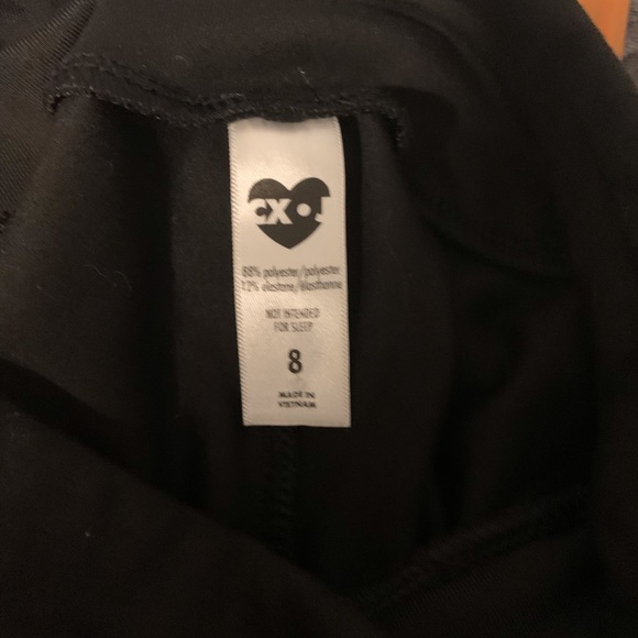 Black Zip Pocket Yoga Pant by Justice - Picture 4 of 4